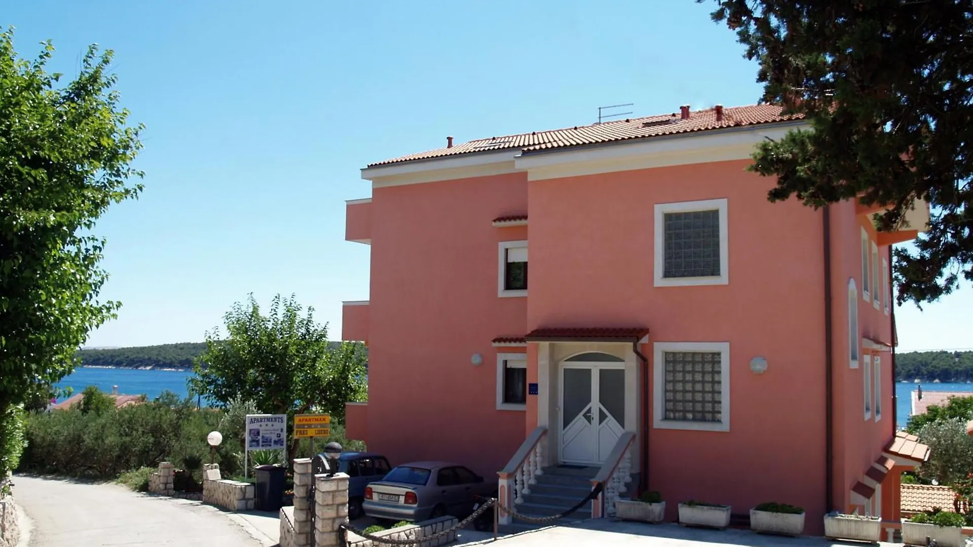 Apartments Banic Barbat na Rabu Croatia
